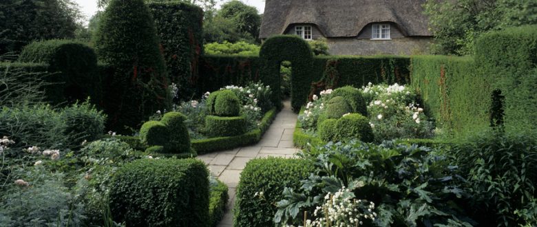 Hidcote Garden For All Seasons